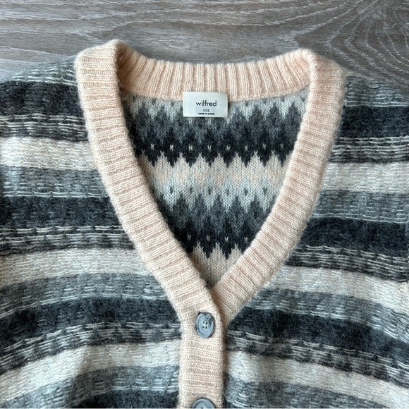 Aritzia Striped Wool Fair Isle Cardigan in Cream and Gray - Picture 8 of 15